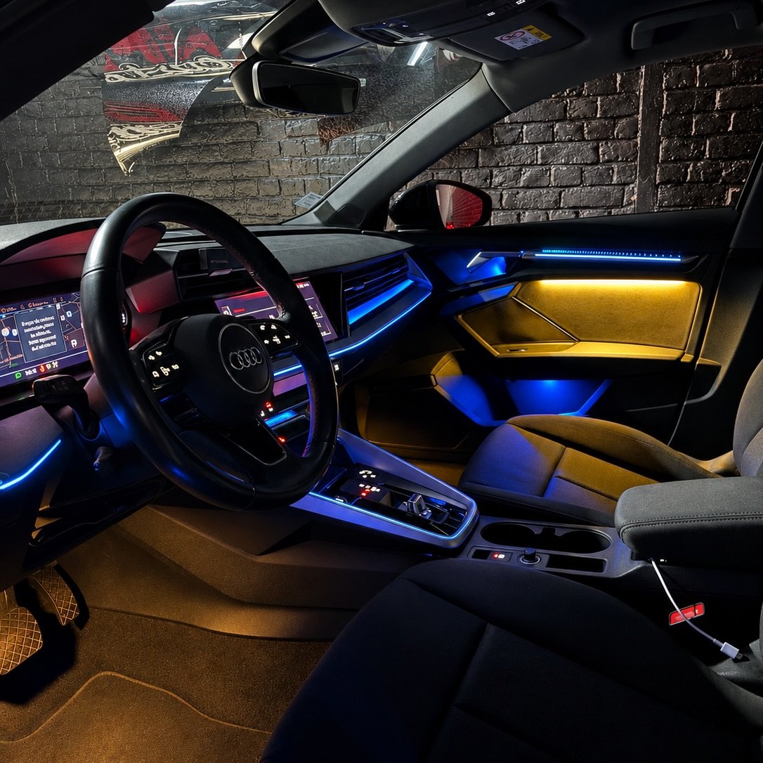 ✨ LED d’ambiance d’origine sur cette magnifique Audi A3 8Y ✨
Une petite modification qui change complètement l’ambiance à…